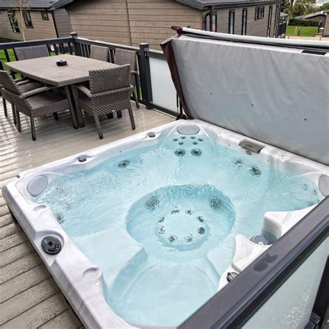 Jacuzzi hot tubs. Things To Know About Jacuzzi hot tubs. 